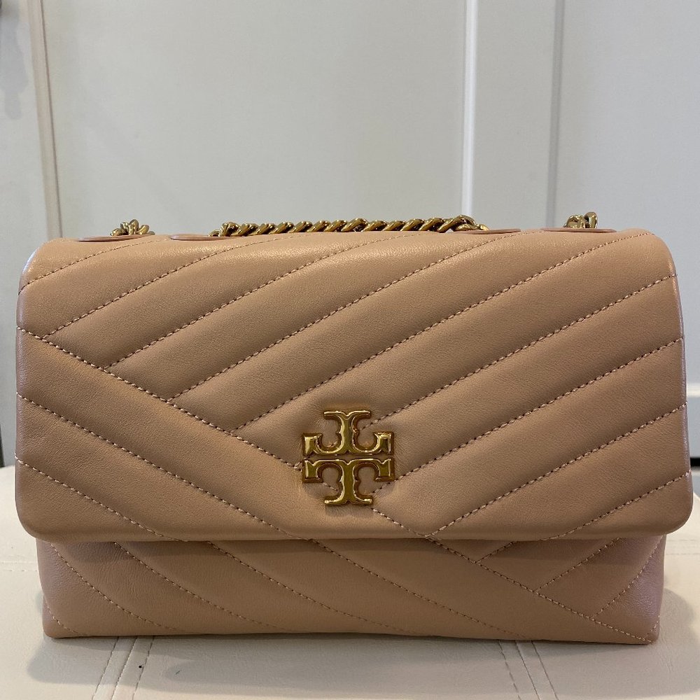 Tory Burch Small Kira Chevron Convertible Shoulder Bag - Devon Sand